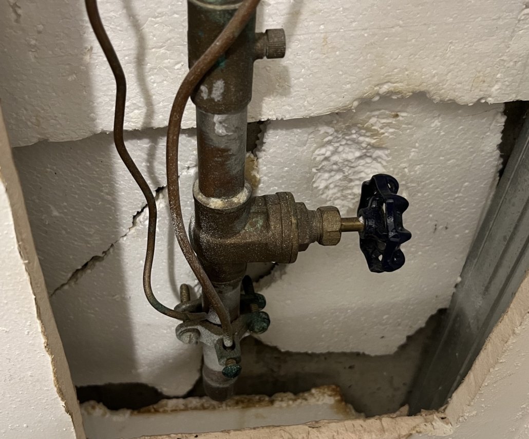 Home water shutoff valve