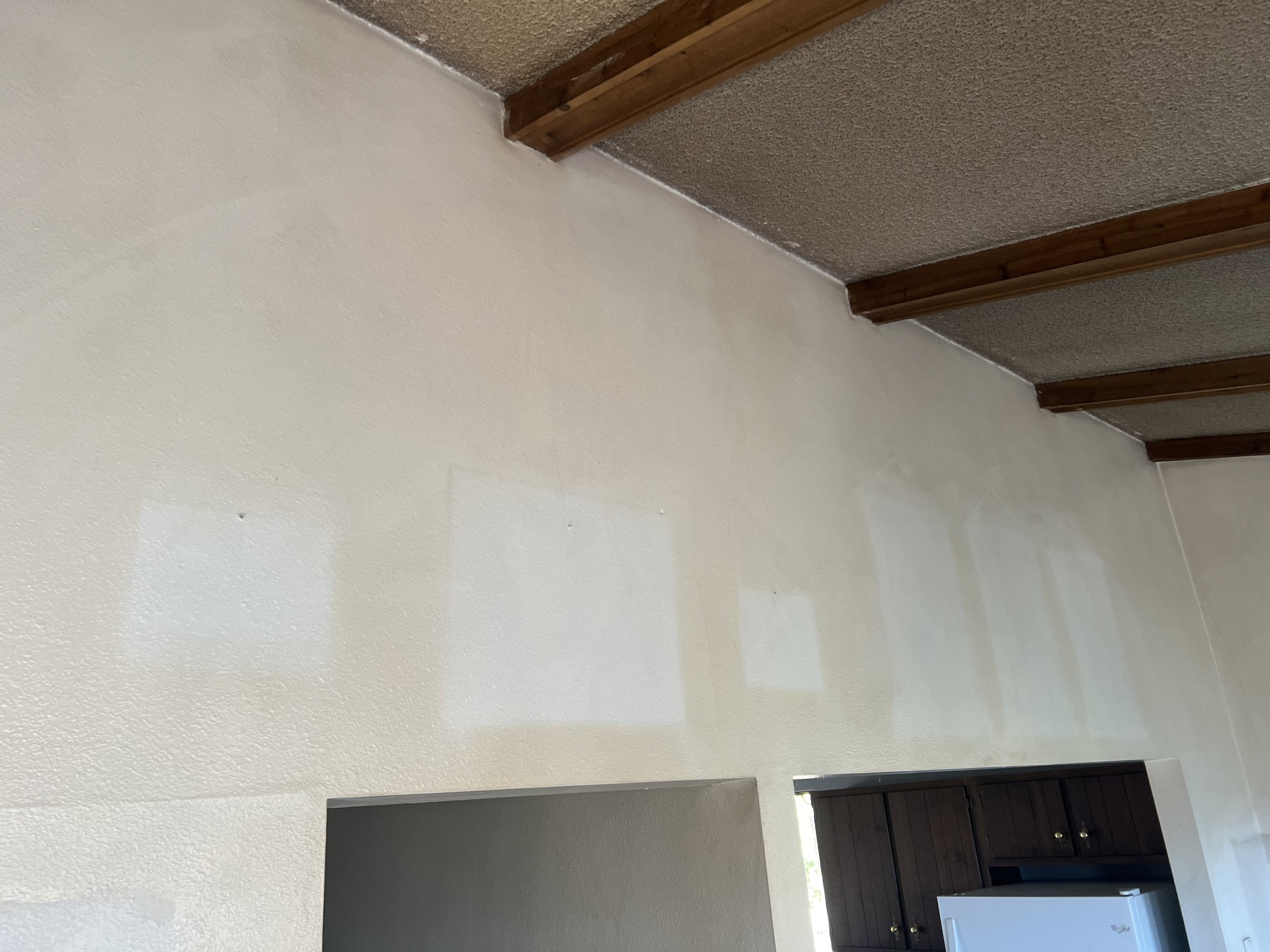 Picture of cigarette smoke residue on the walls of a home. Cigarette smoke mitigation and cleaning can be completed by American Restoration in Colorado.